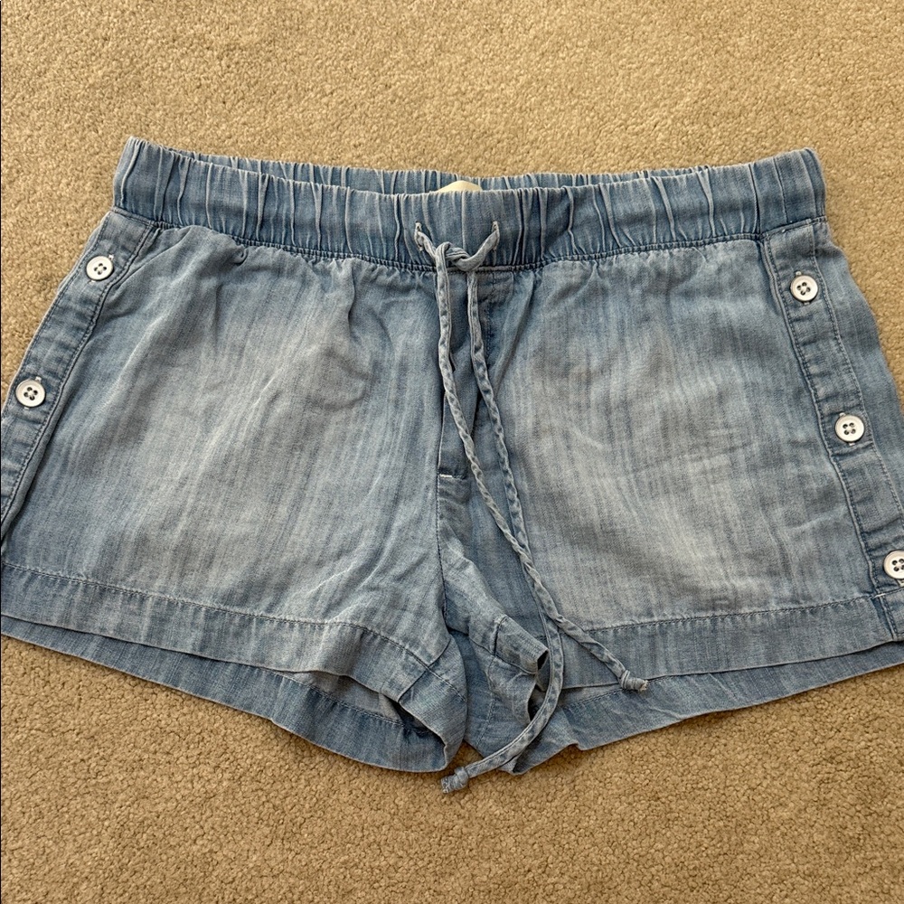 Cloth & Stone Light Blue Jean Shorts with Button Detail